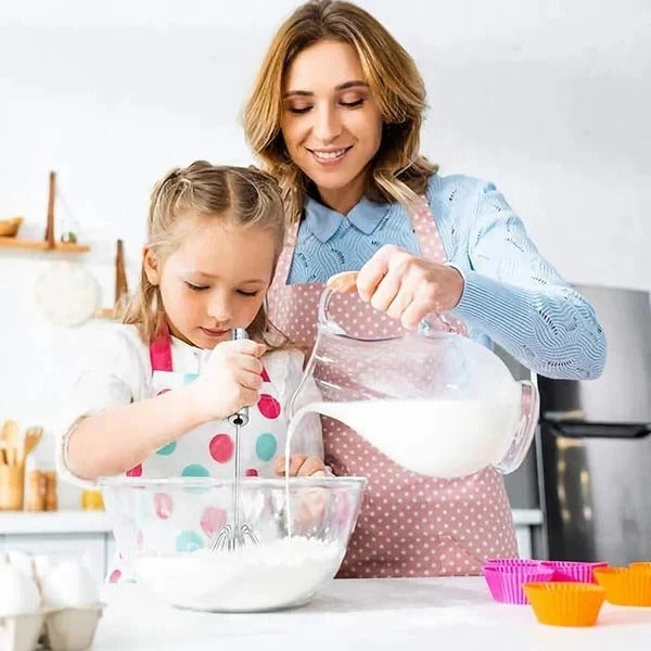 Semi-Automatic Whisk with 3-Speed Hands-Free Mixing